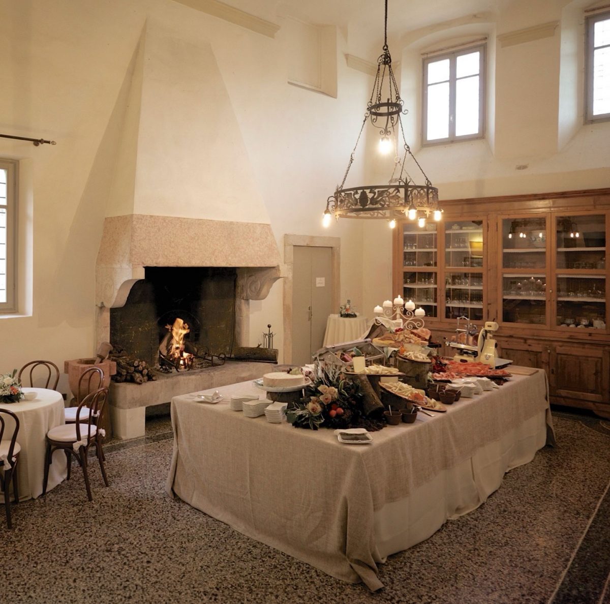 Tenuta Santa Maria di Gaetano Bertani – Tour e Degustazione per Aziende e Gruppi – Valpolicella Verona Italy lunches and dinners with tasting at a winery in the Valpolicella region